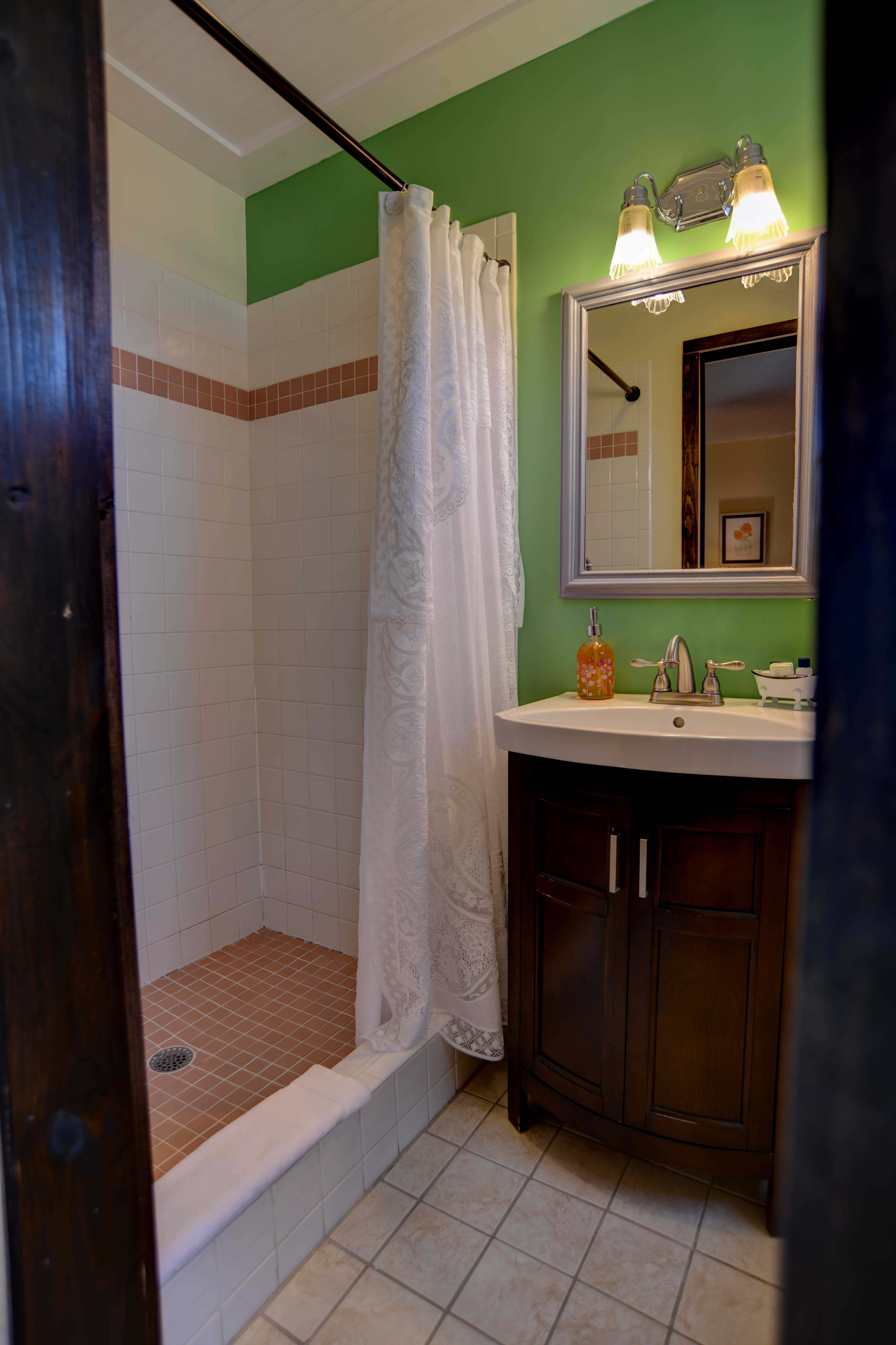 Blue Mountain Mist Country Inn and Cottages — photo 33 of 60